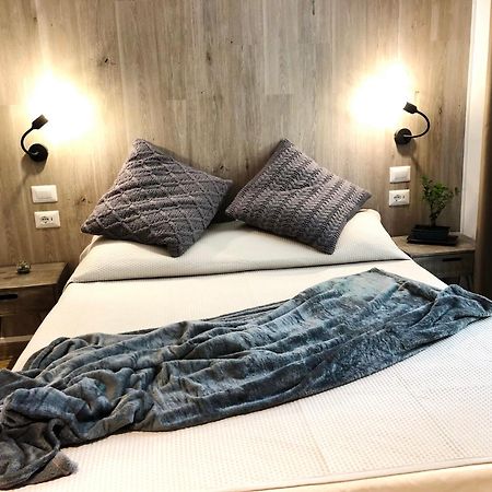 Arya Cagliari Hotel Екстериор снимка