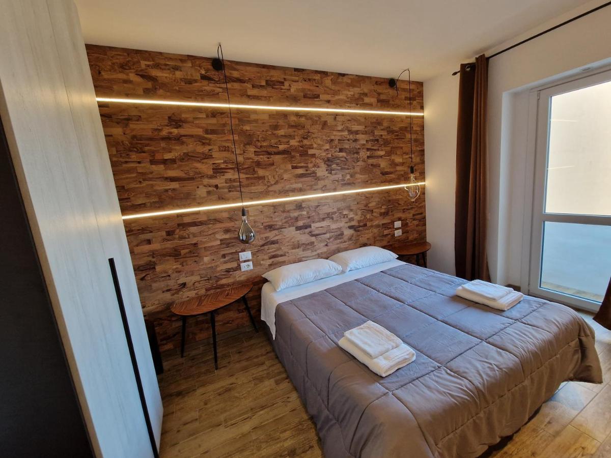 Arya Cagliari Hotel Екстериор снимка