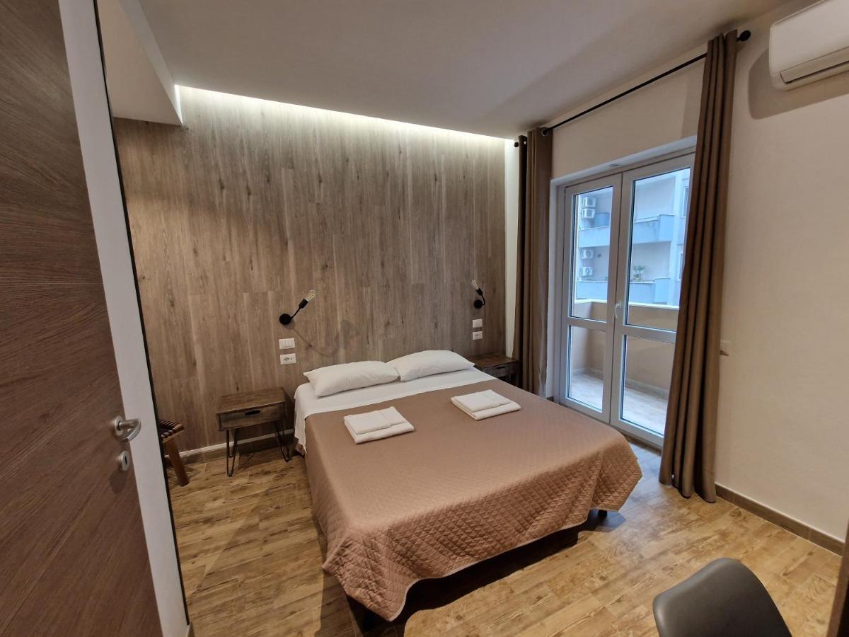 Arya Cagliari Hotel Екстериор снимка