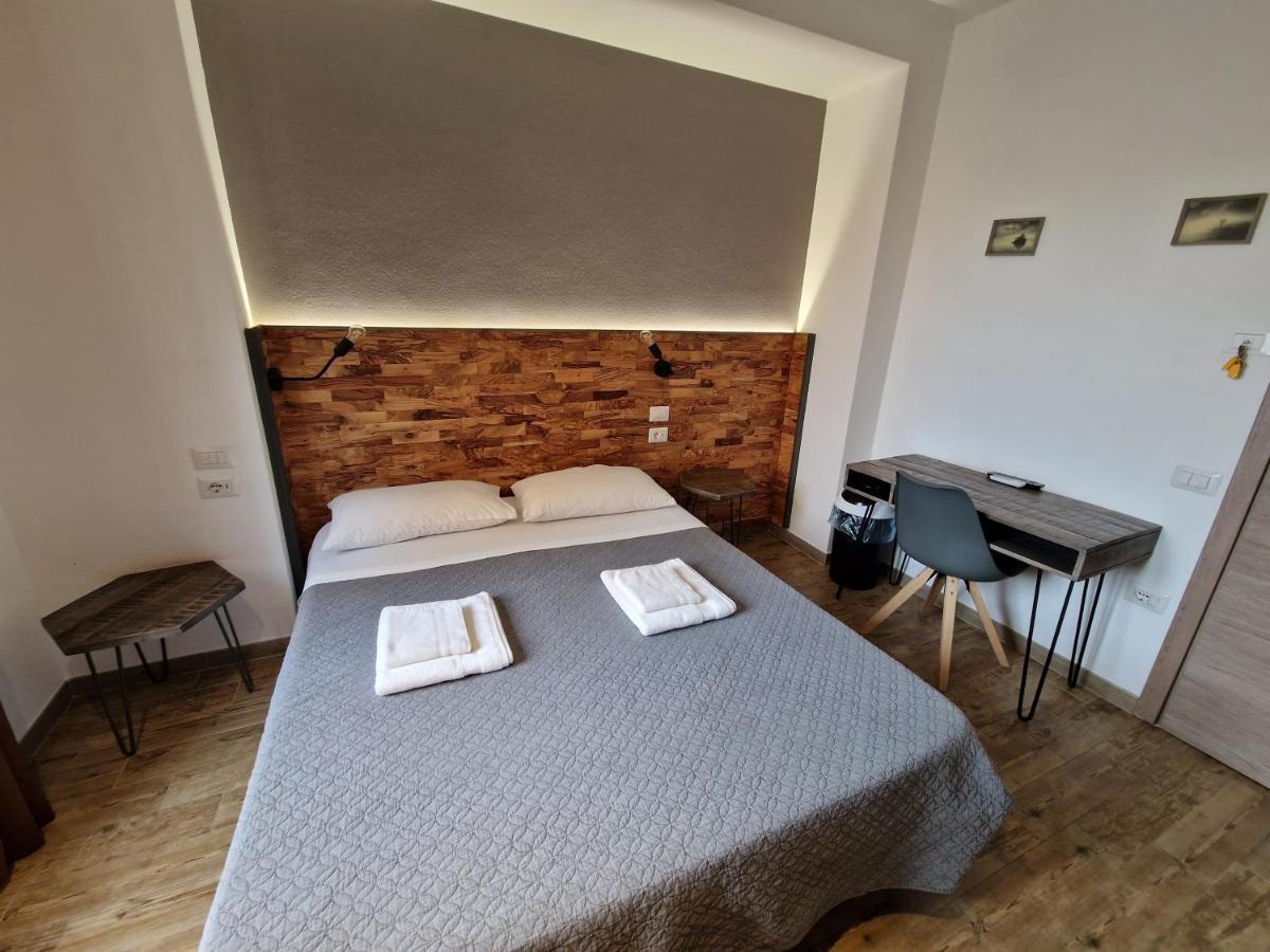 Arya Cagliari Hotel Екстериор снимка
