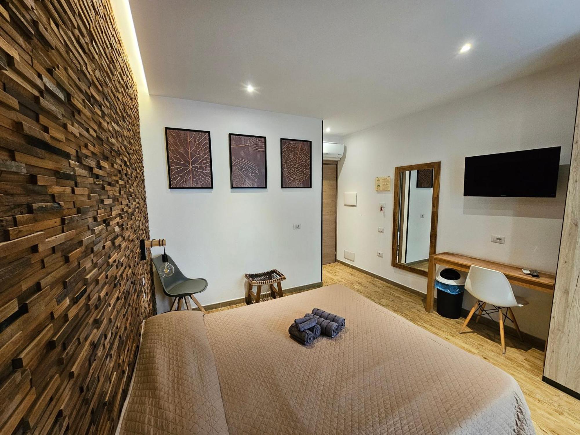 Arya Cagliari Hotel Стая снимка
