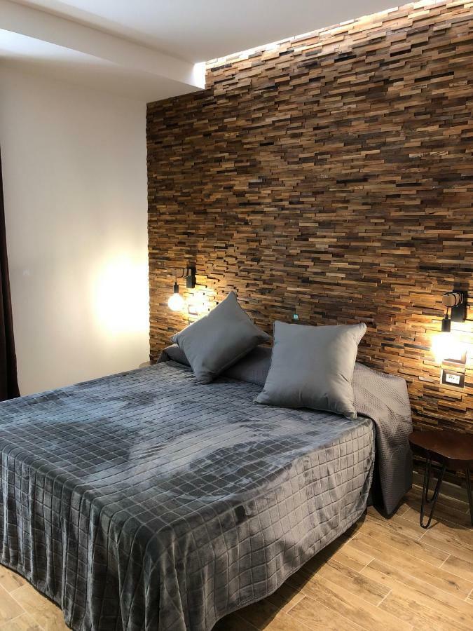 Arya Cagliari Hotel Екстериор снимка