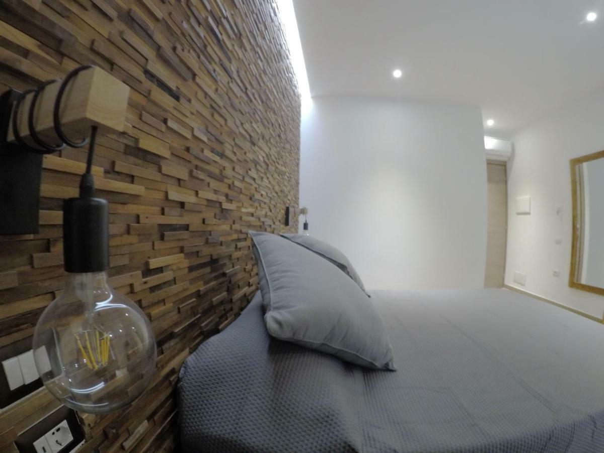 Arya Cagliari Hotel Екстериор снимка